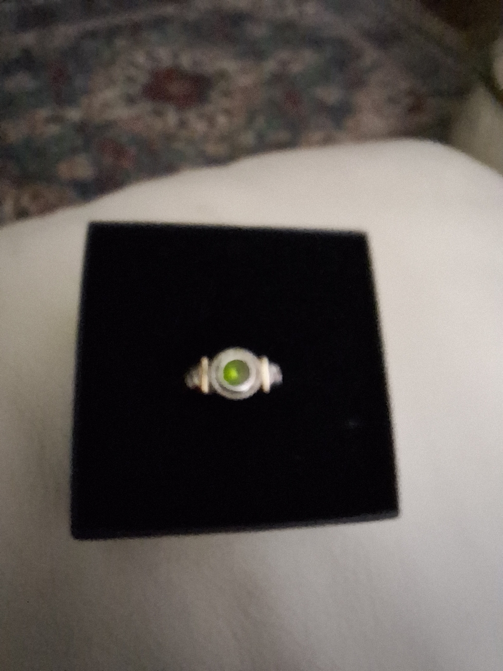 Sterling Silver Peridot Birthstone Ring Size 6